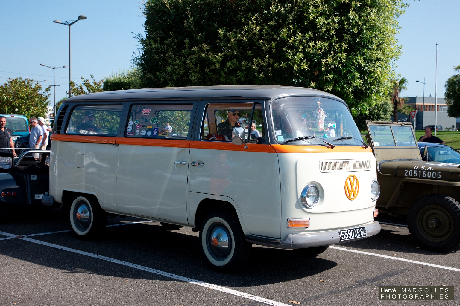 VW Combi-01.jpg